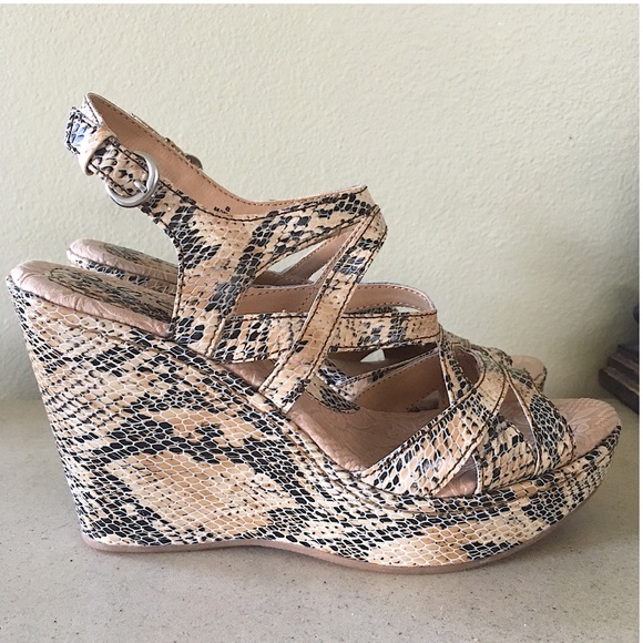 b.o.c. Shoes - B.O.C. CORK HEELED WEDGE